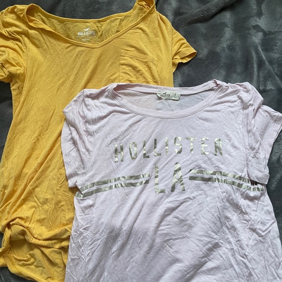 Two Simple Hollister tees selling together - Picture 1 of 1